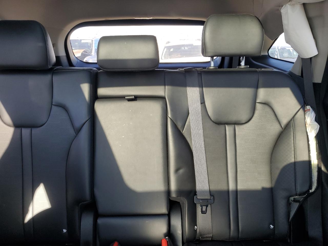2024 Kia Sorento - Image 10