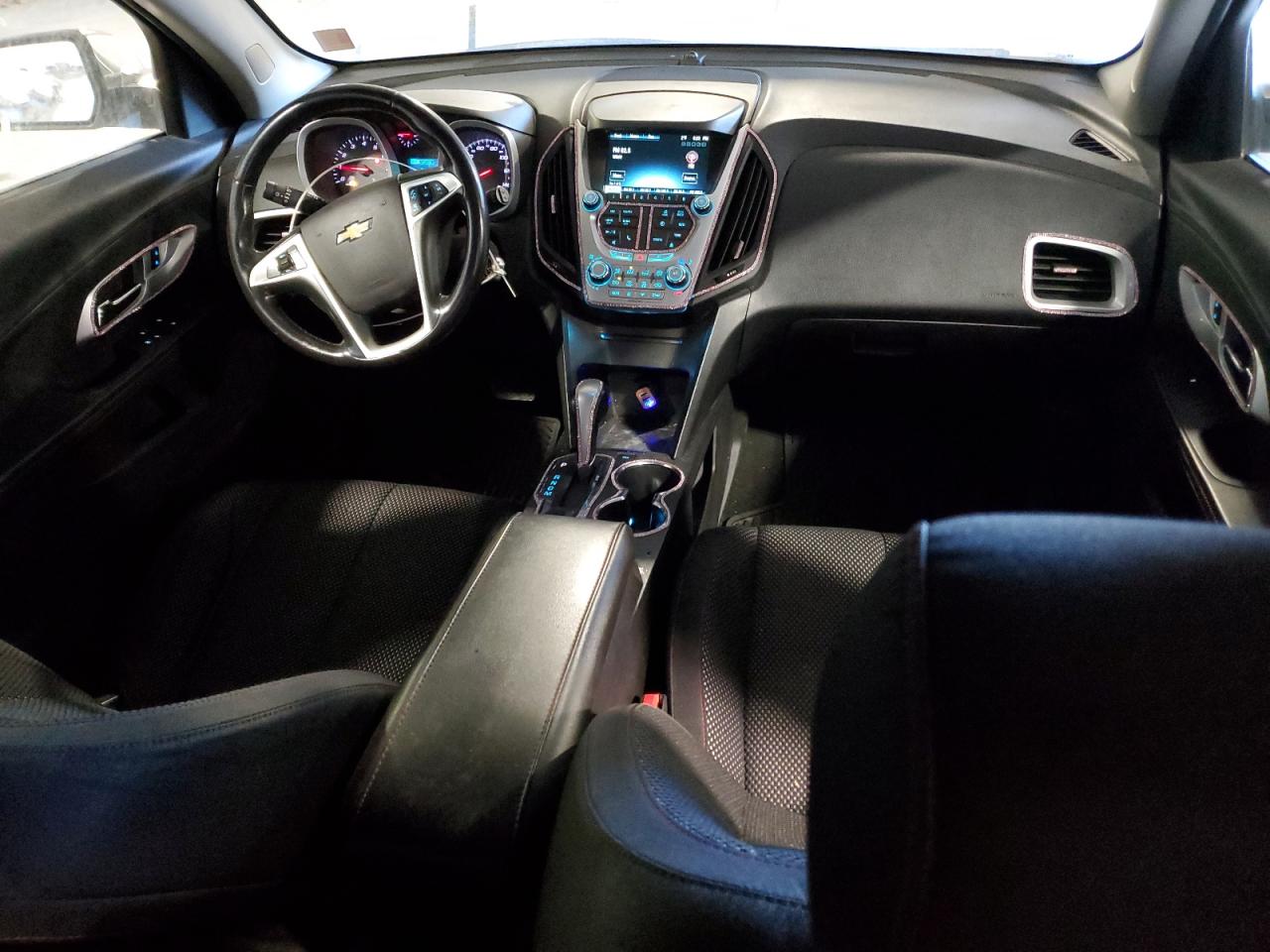 2015 Chevrolet Equinox - Image 8