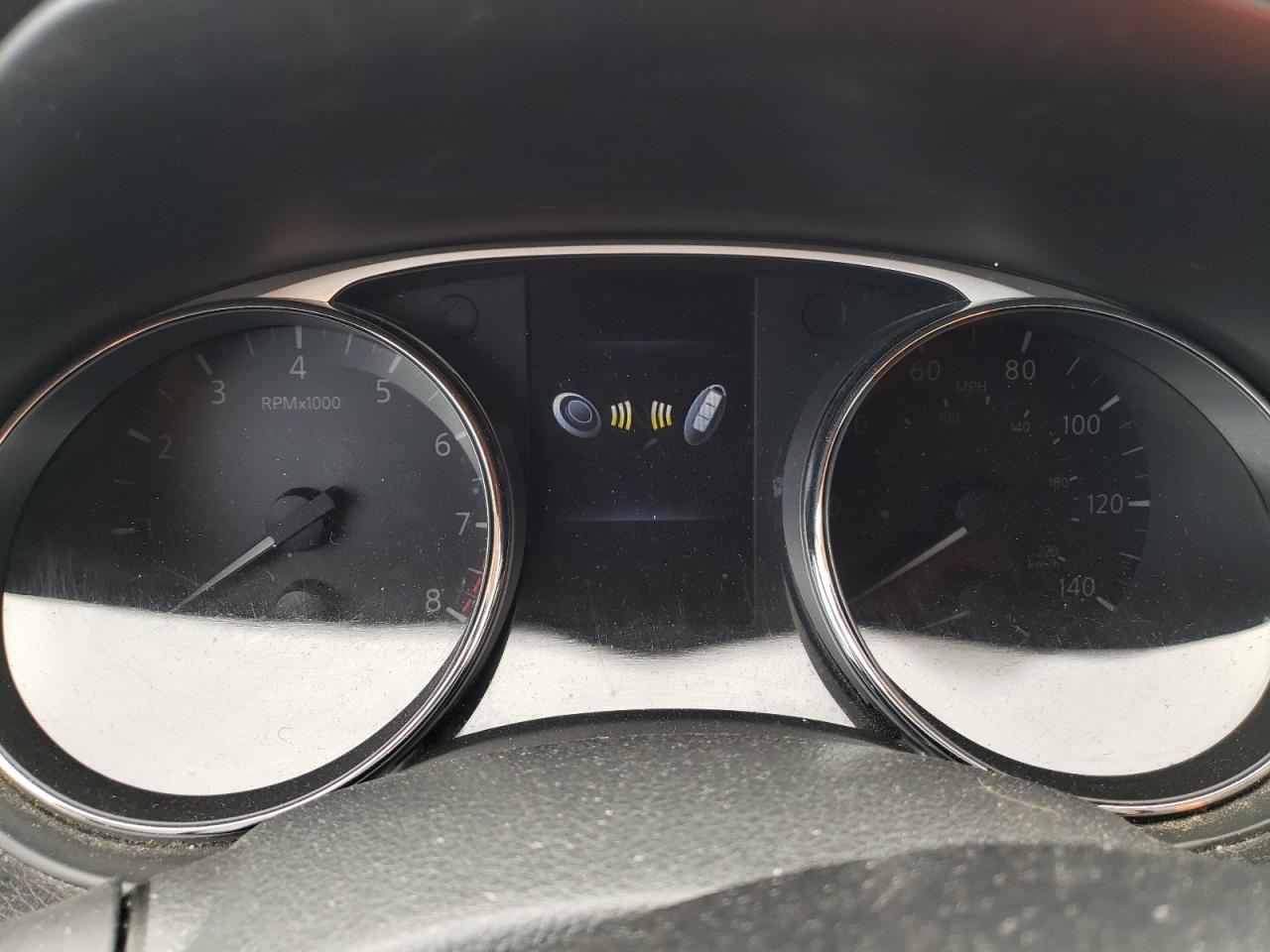 2015 Nissan Rogue - Image 9
