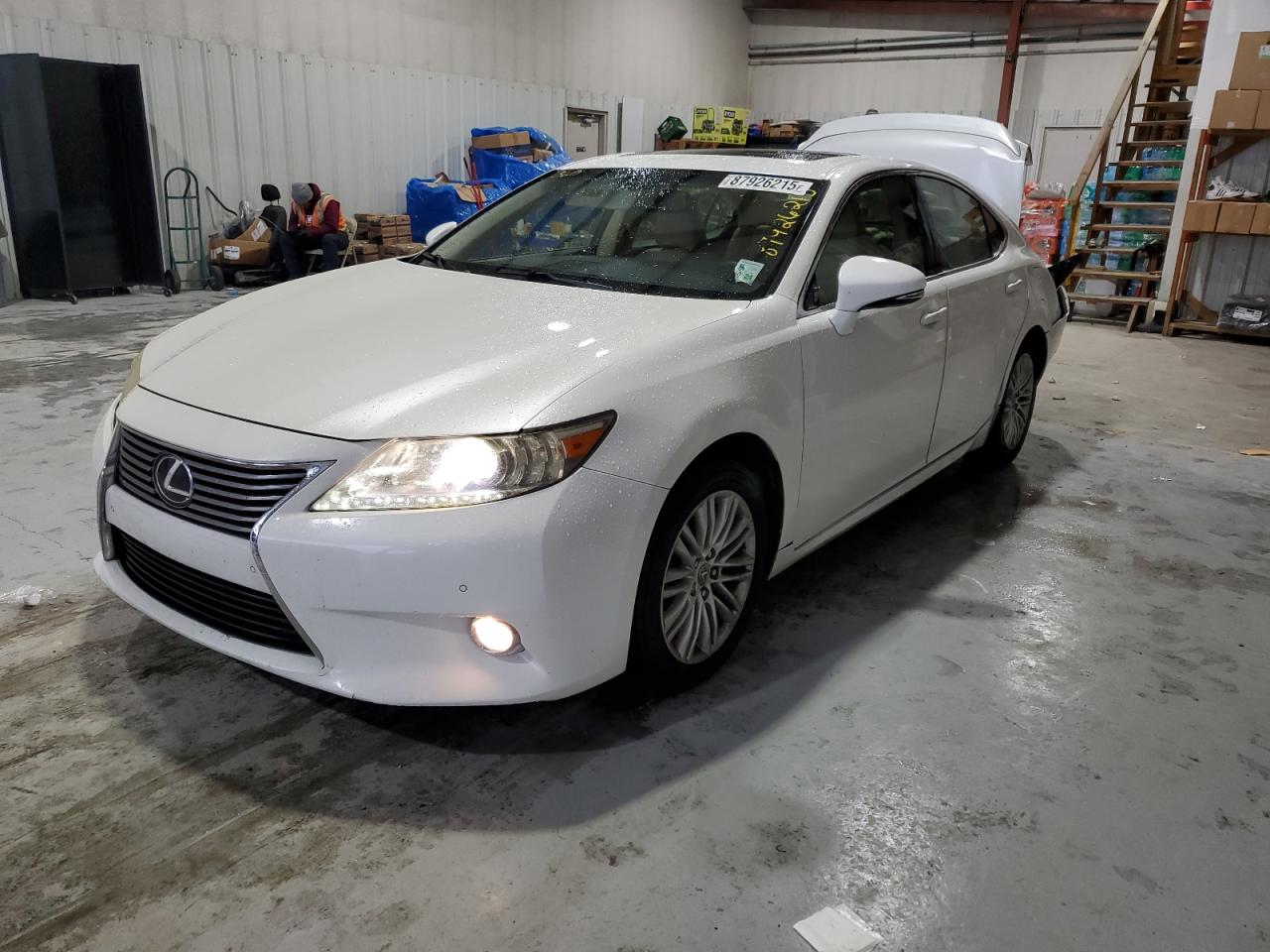 2013 Lexus ES - Image 1