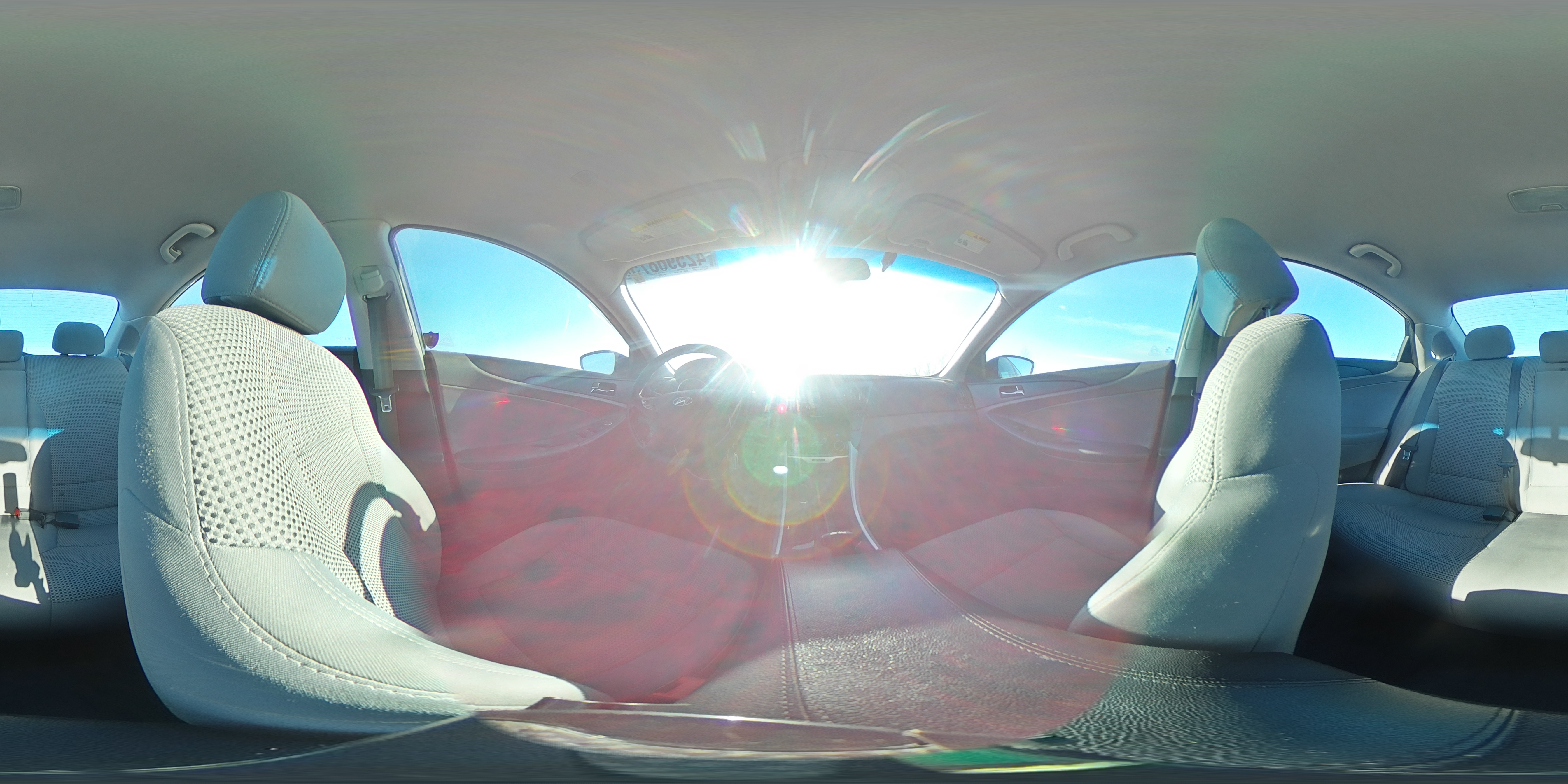 2012 Hyundai Sonata - Image 14