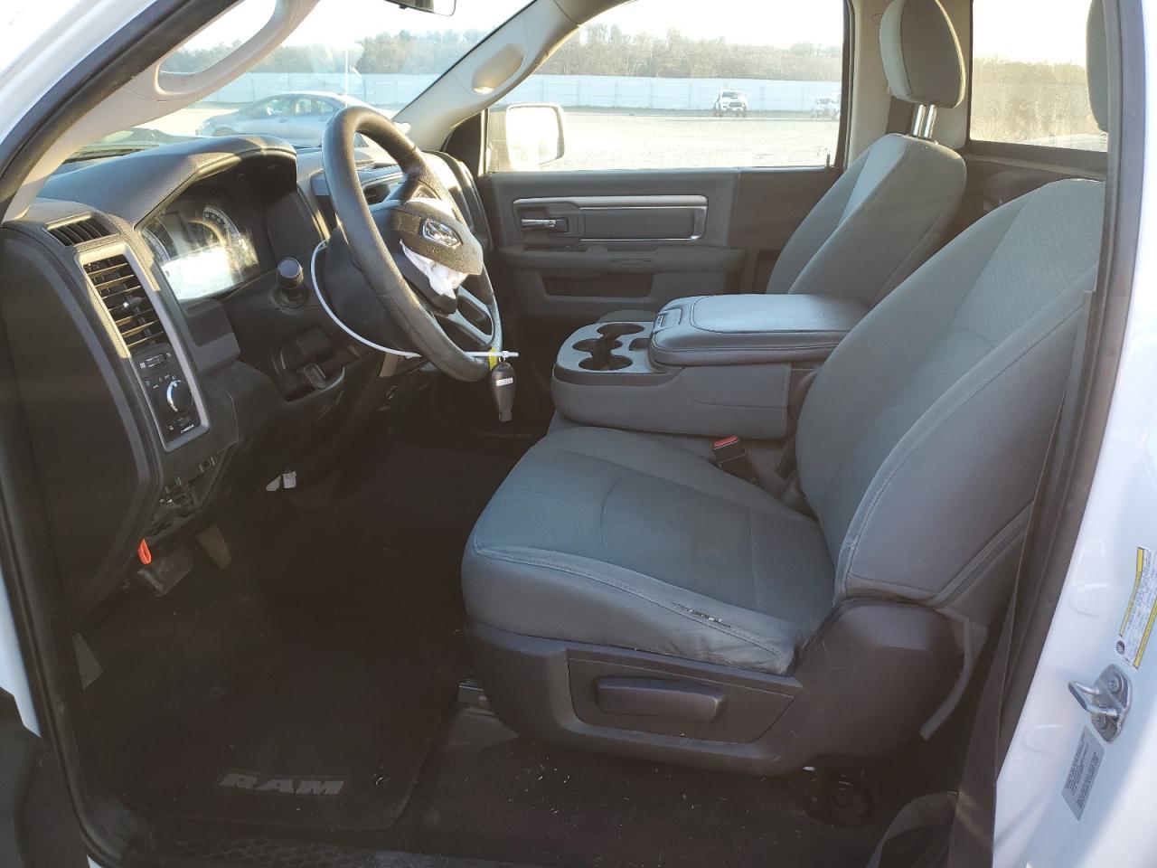 2017 RAM 1500 - Image 7