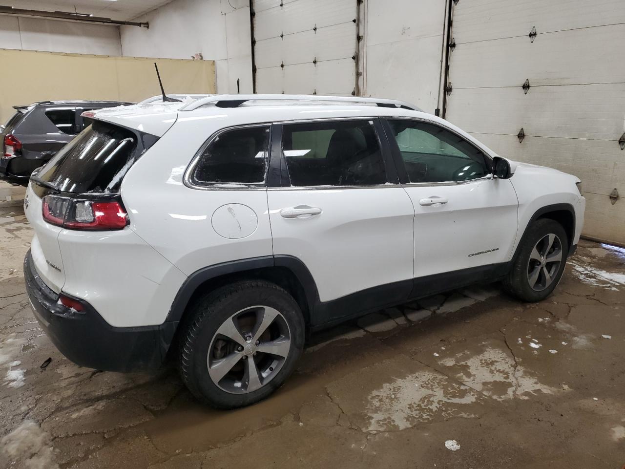 2020 Jeep Grand Cherokee - Image 3