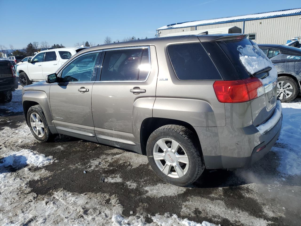 2011 GMC Terrain - Image 2
