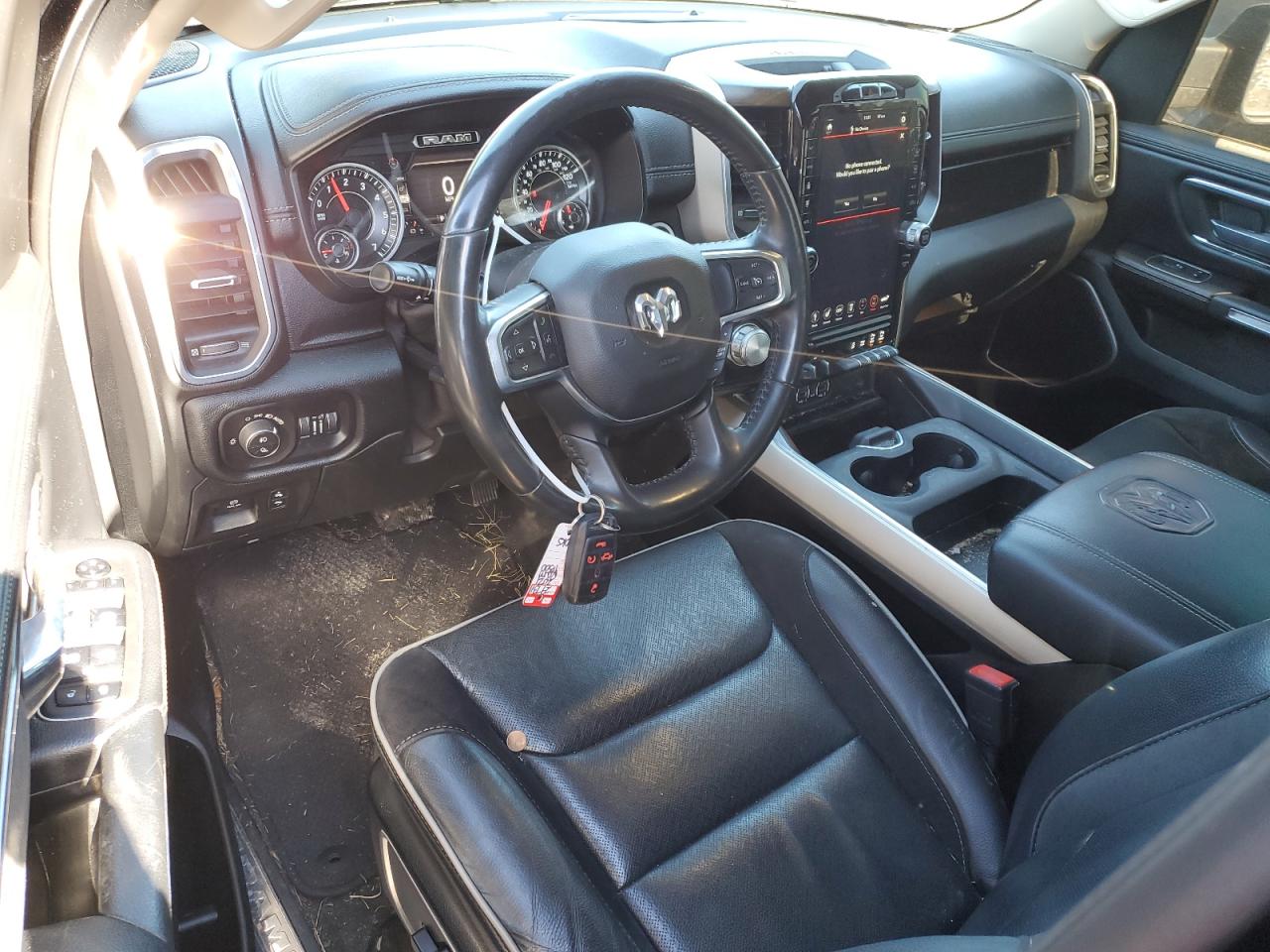 2021 RAM 1500 - Image 8