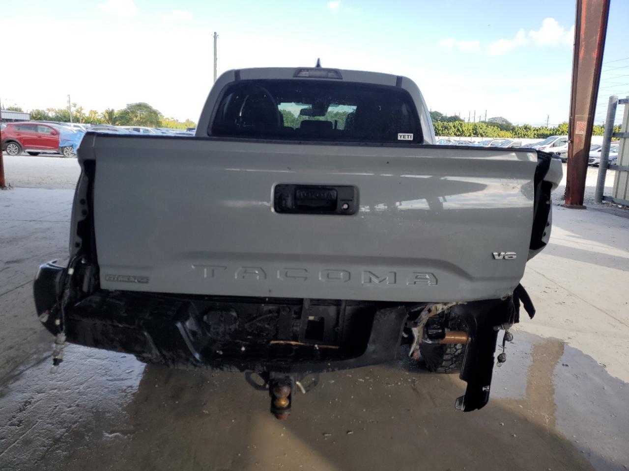 2019 Toyota Tacoma - Image 6