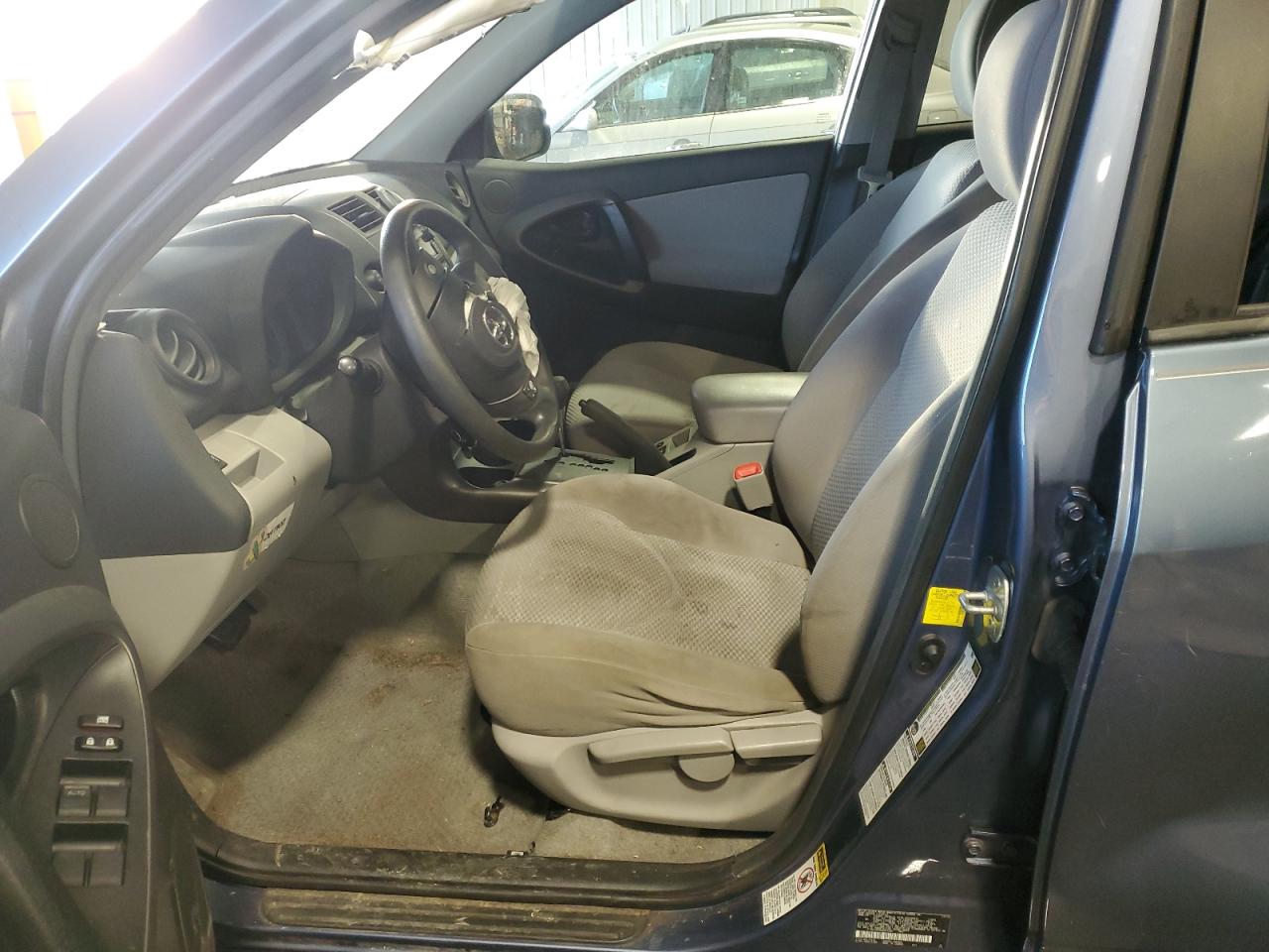 2012 Toyota RAV 4 - Image 7