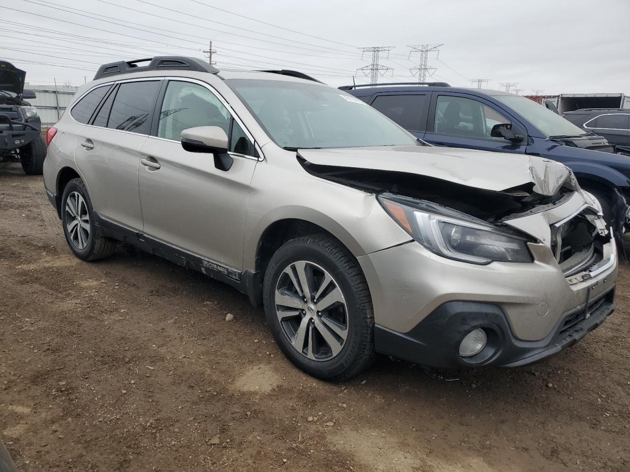 2018 Subaru Outback - Image 4