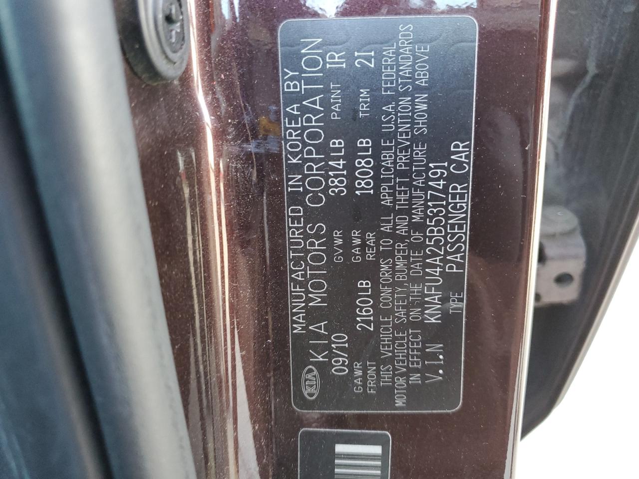 2011 Kia Forte - Image 12