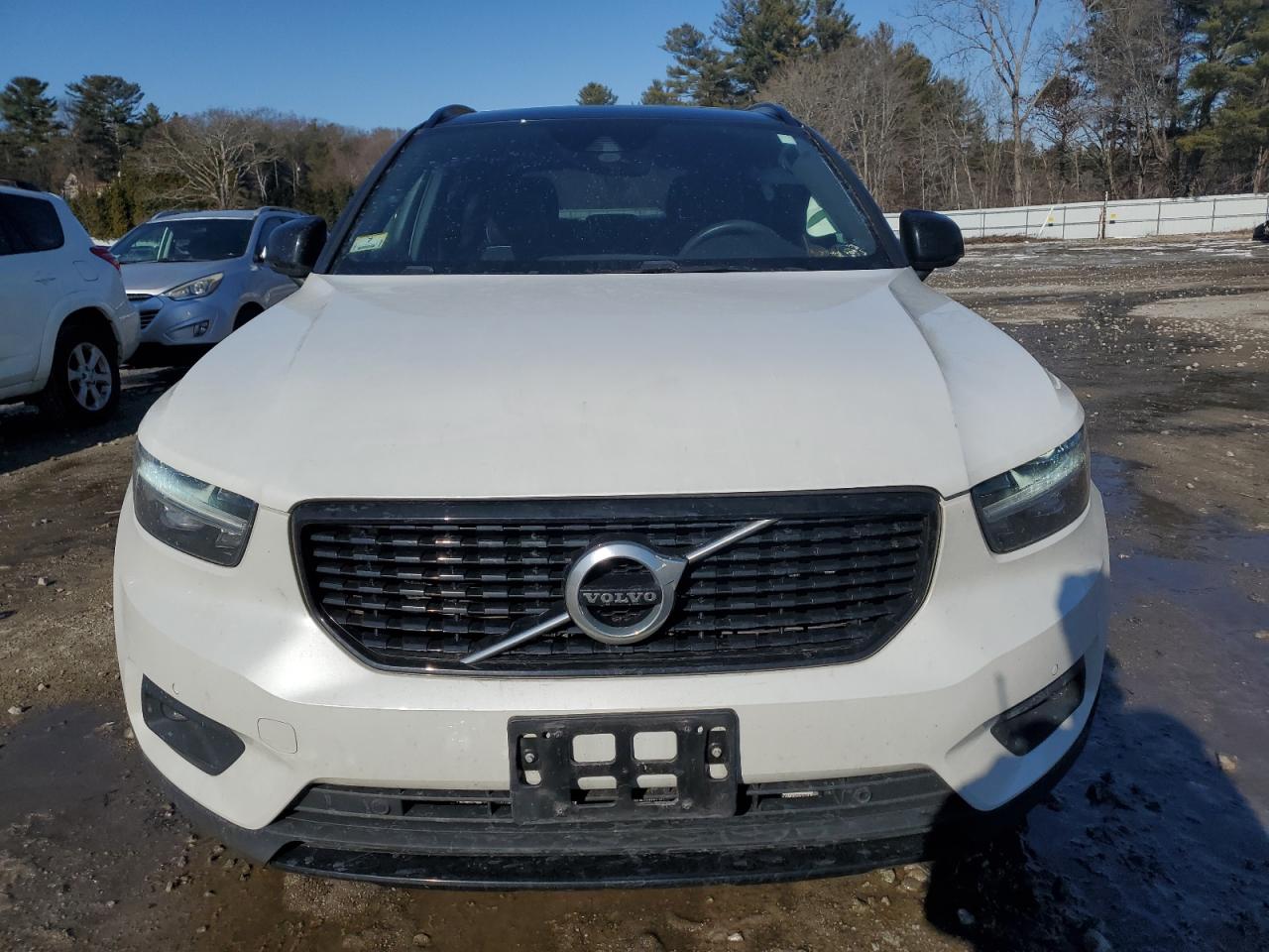 2020 Volvo XC40 - Image 5