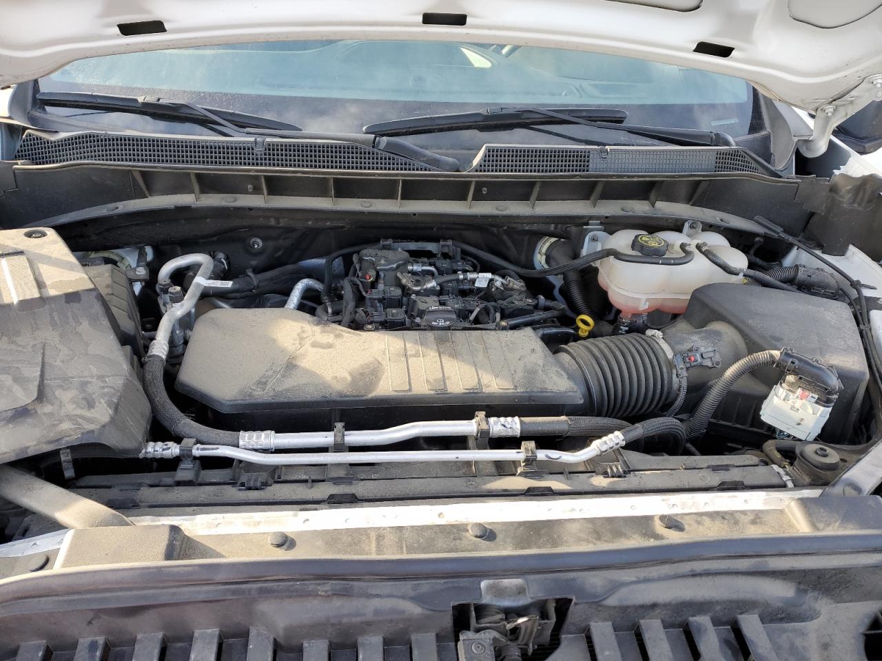 2023 Chevrolet Silverado - Image 11