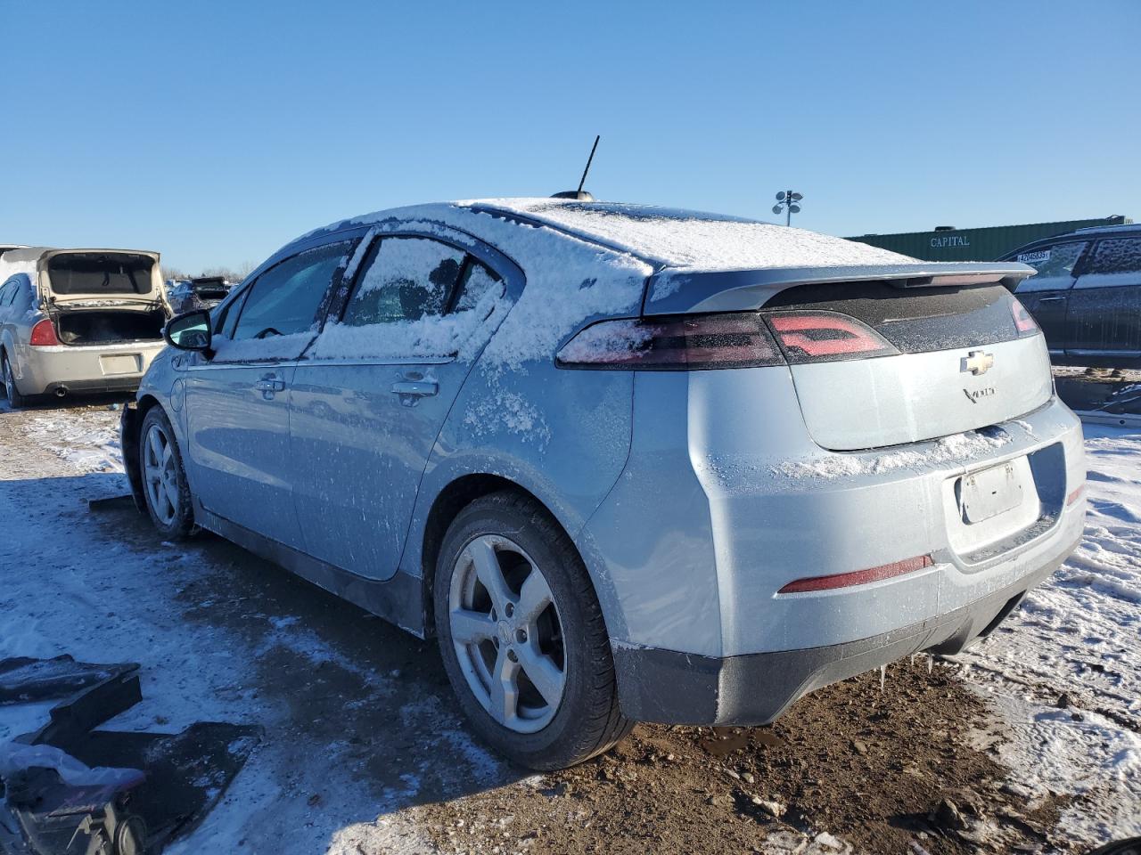 2015 Chevrolet Volt - Image 2