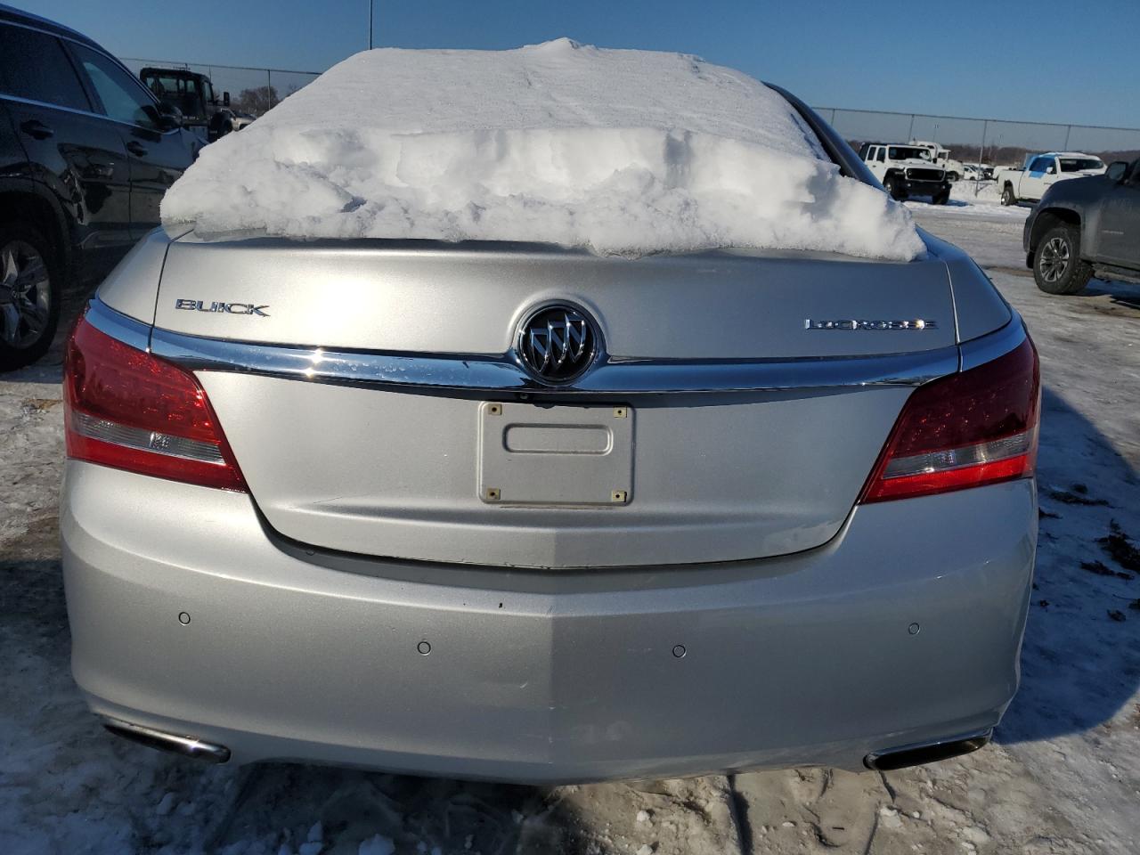 2015 Buick LaCrosse - Image 6