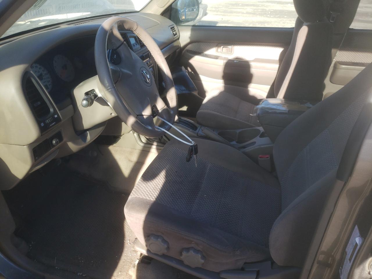 2004 Nissan Pathfinder - Image 7