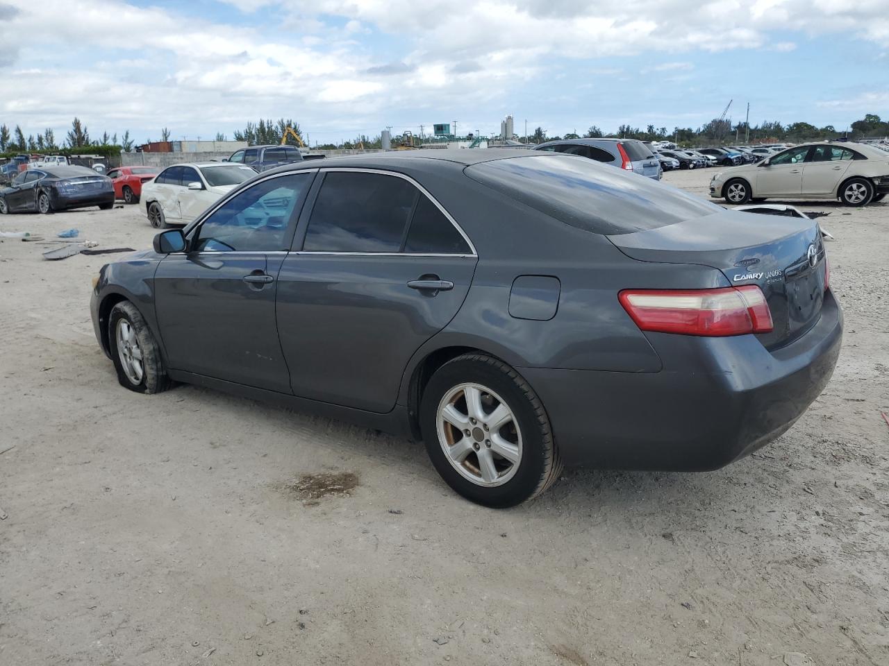 2007 Toyota Camry - Image 2