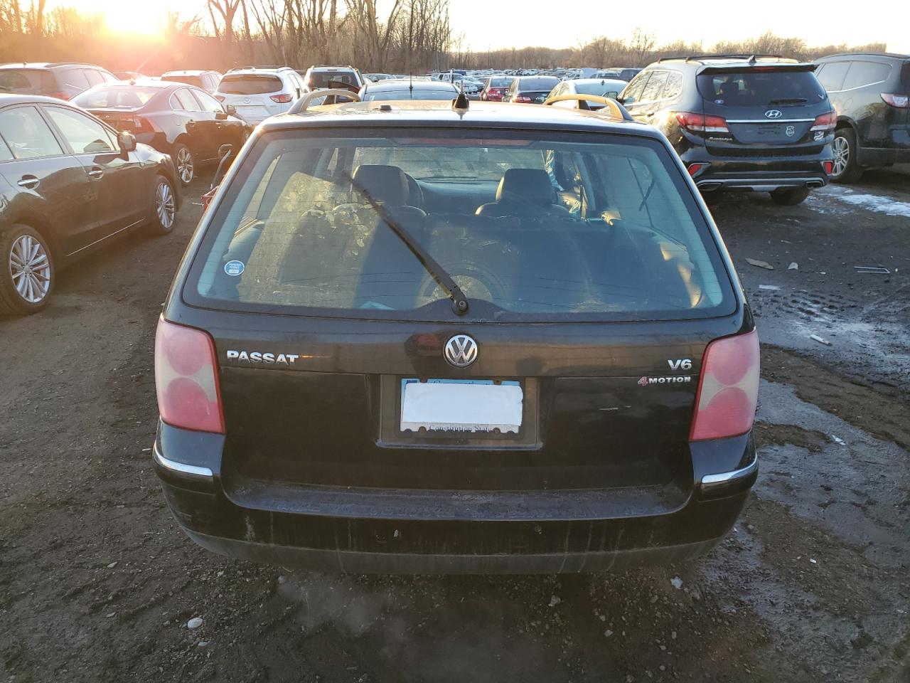 2004 Volkswagen Passat - Image 6