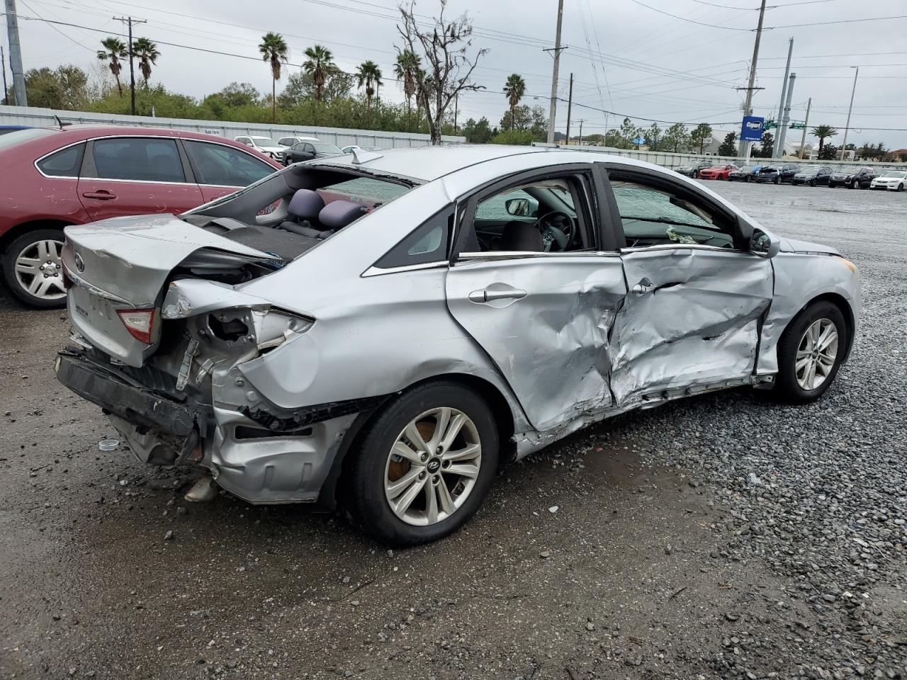 2013 Hyundai Sonata - Image 3