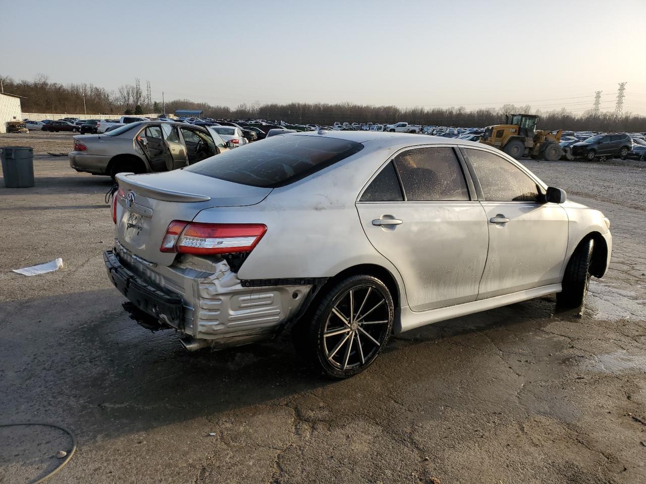 2011 Toyota Camry - Image 3