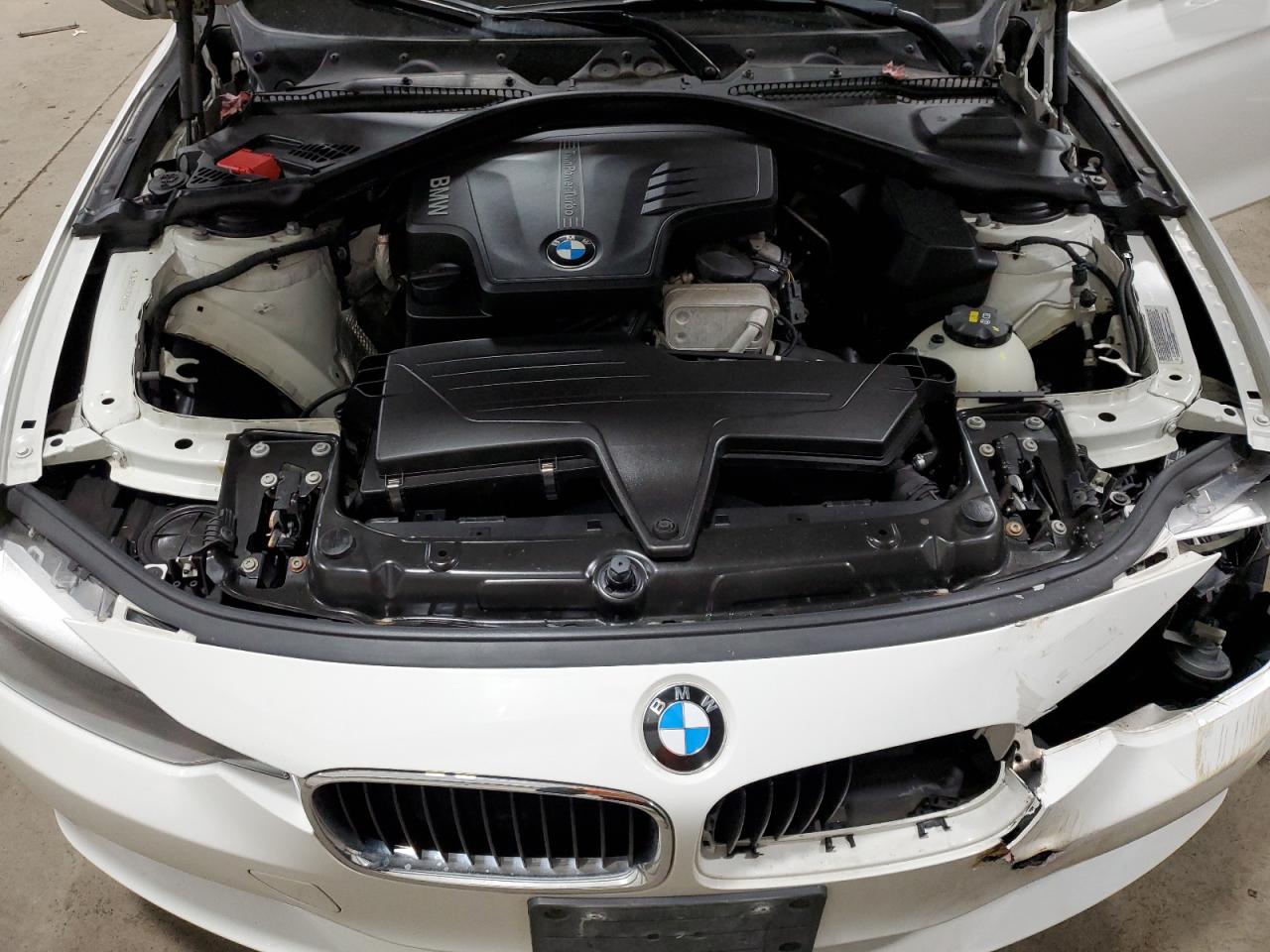 2015 BMW 3er - Image 12