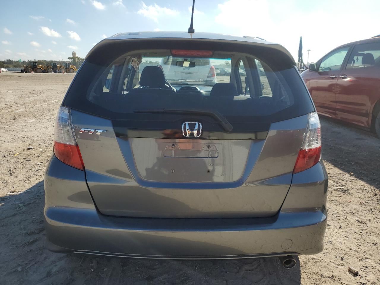 2013 Honda Fit - Image 6