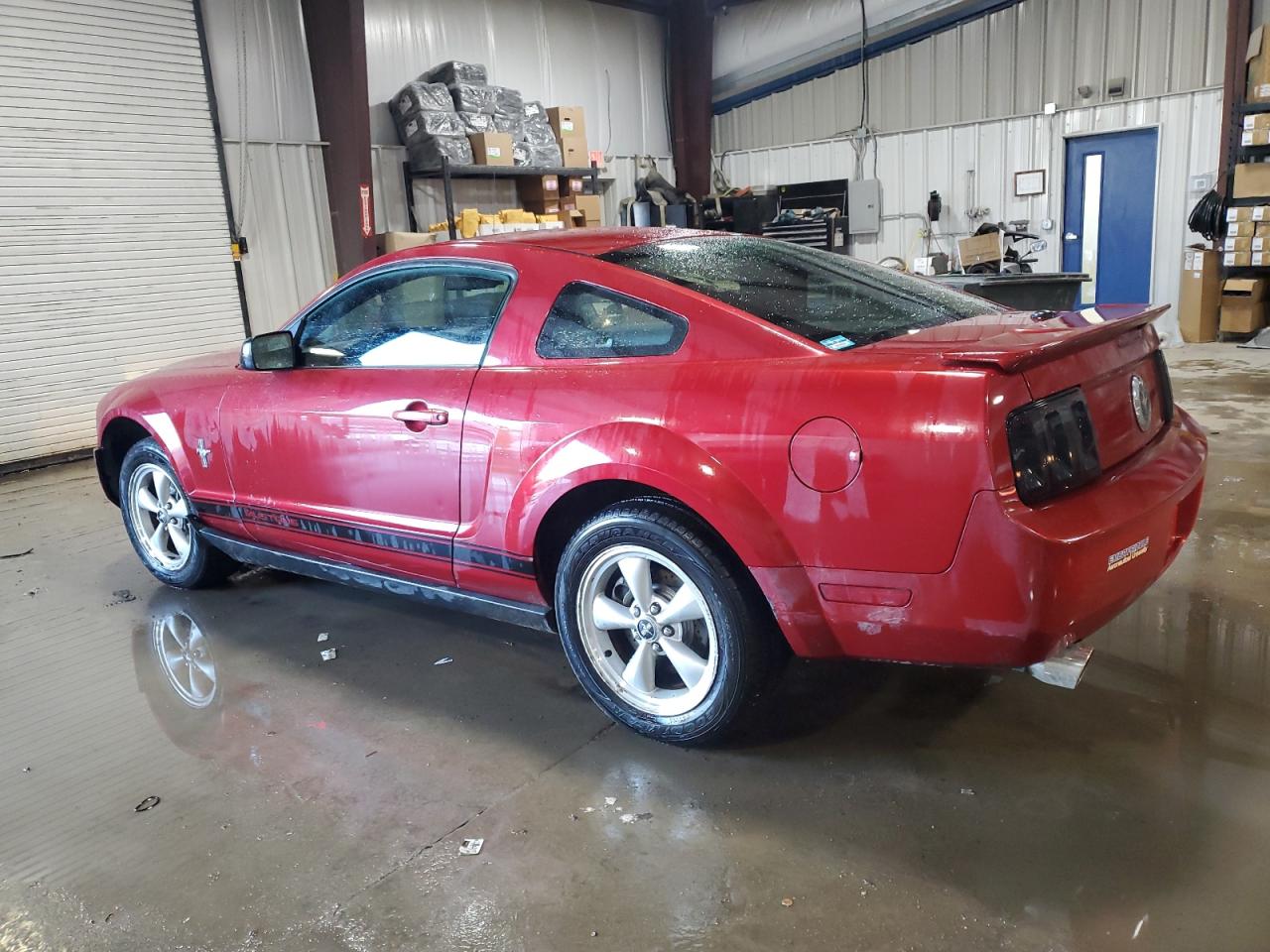 2008 Ford Mustang - Image 2