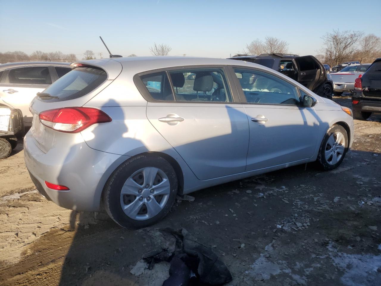 2016 Kia Forte - Image 3