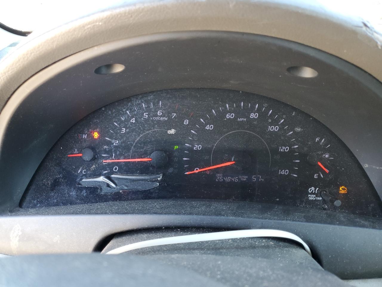 2011 Toyota Camry - Image 9