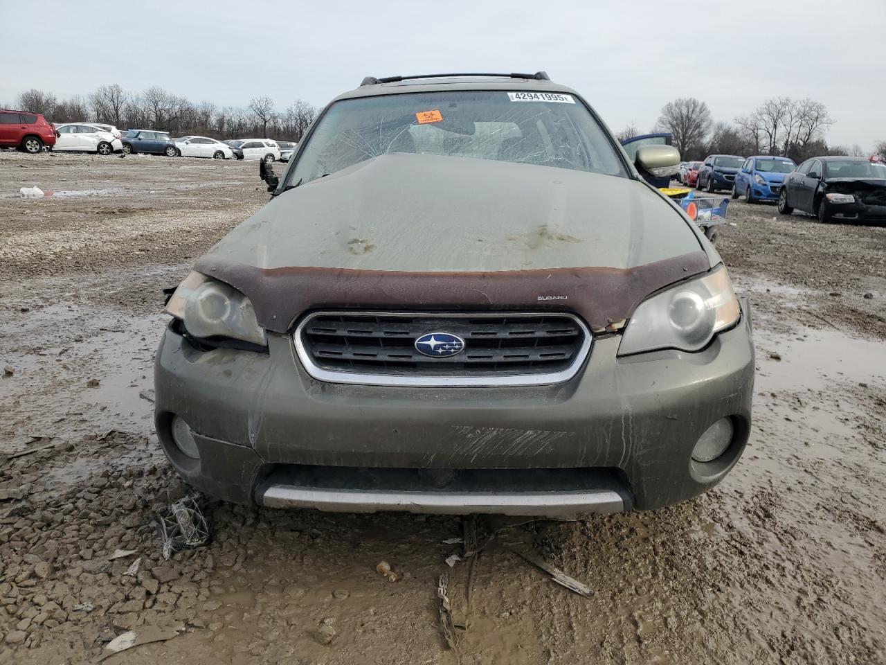 2005 Subaru Outback - Image 5