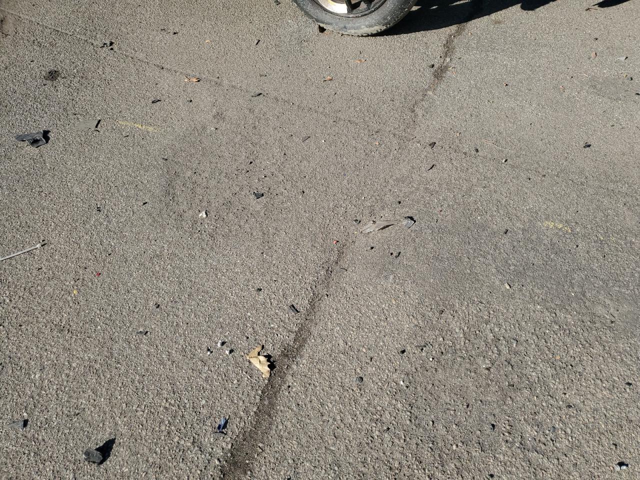 2017 Infiniti Q60 - Image 2