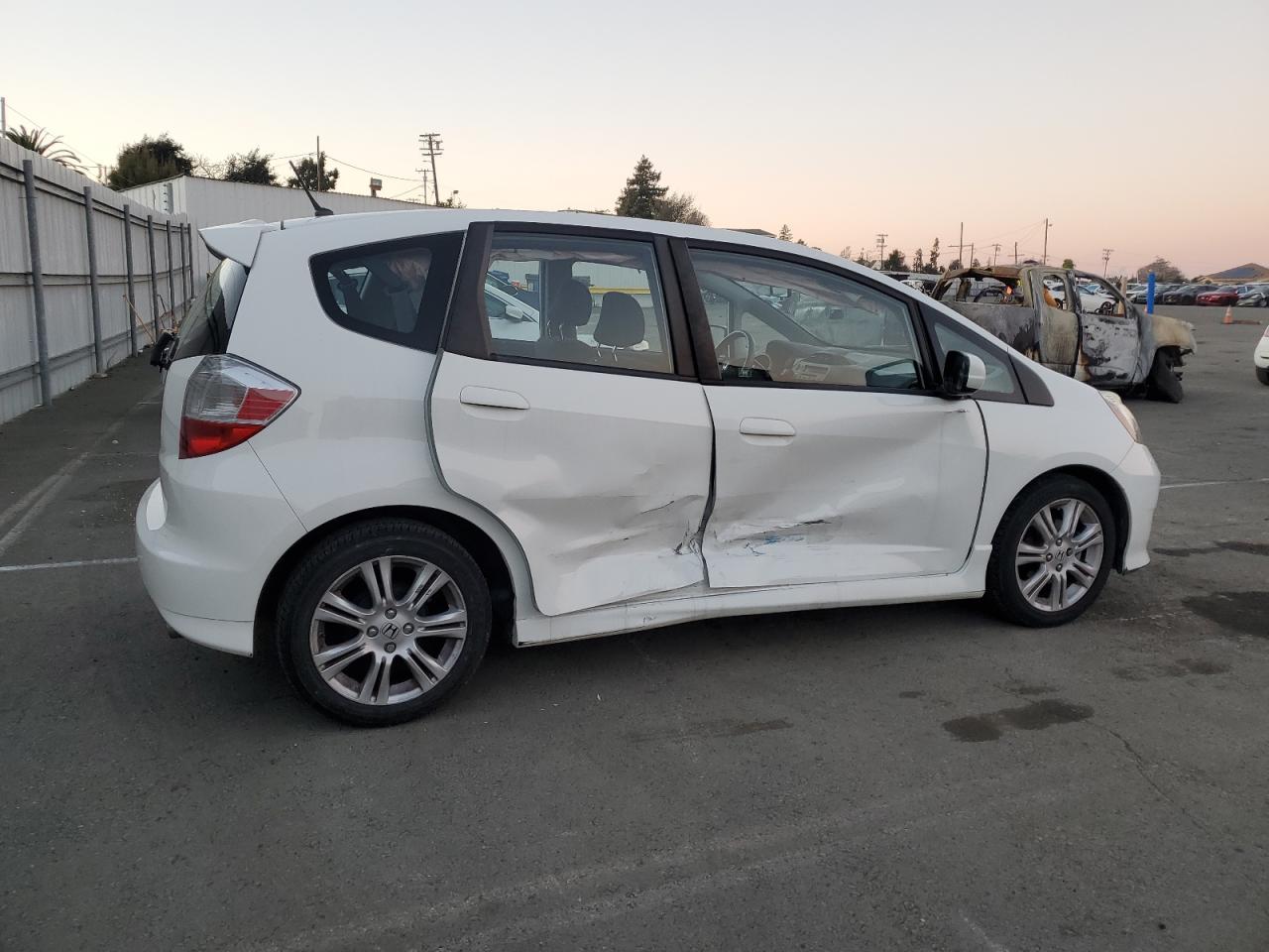 2011 Honda Fit - Image 3