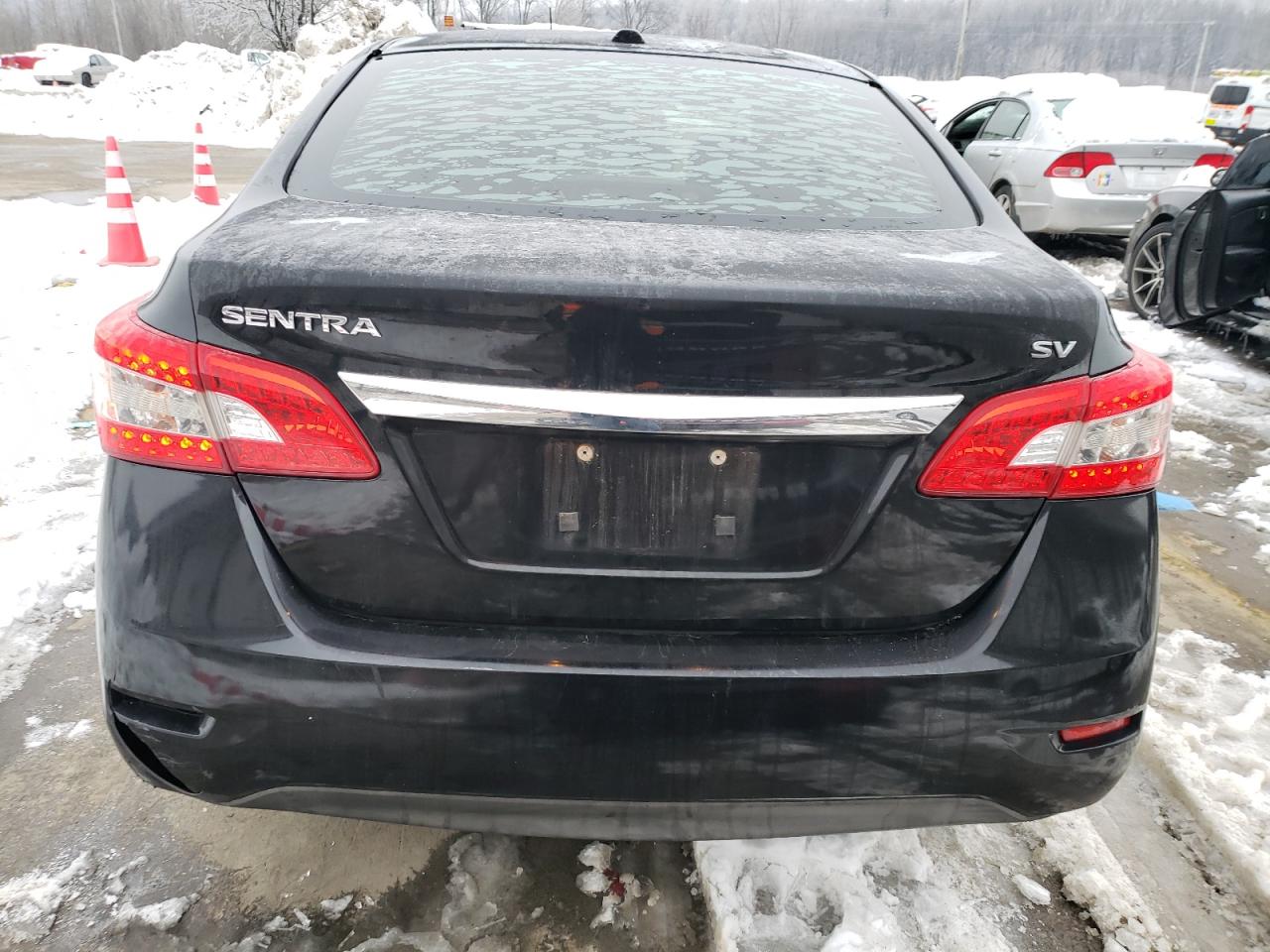 2015 Nissan Sentra - Image 6