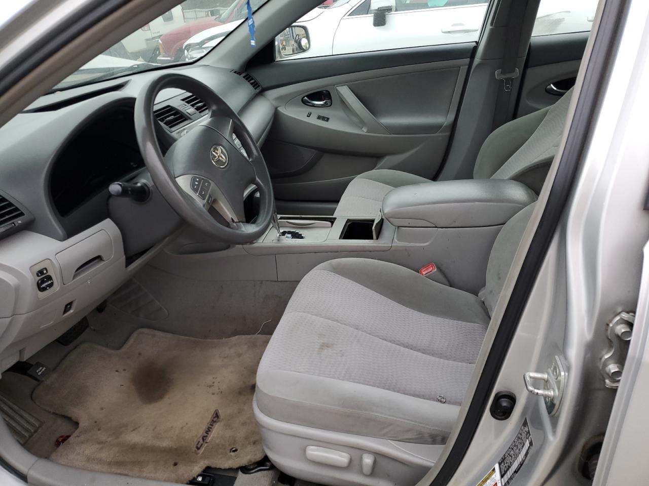 2010 Toyota Camry - Image 7