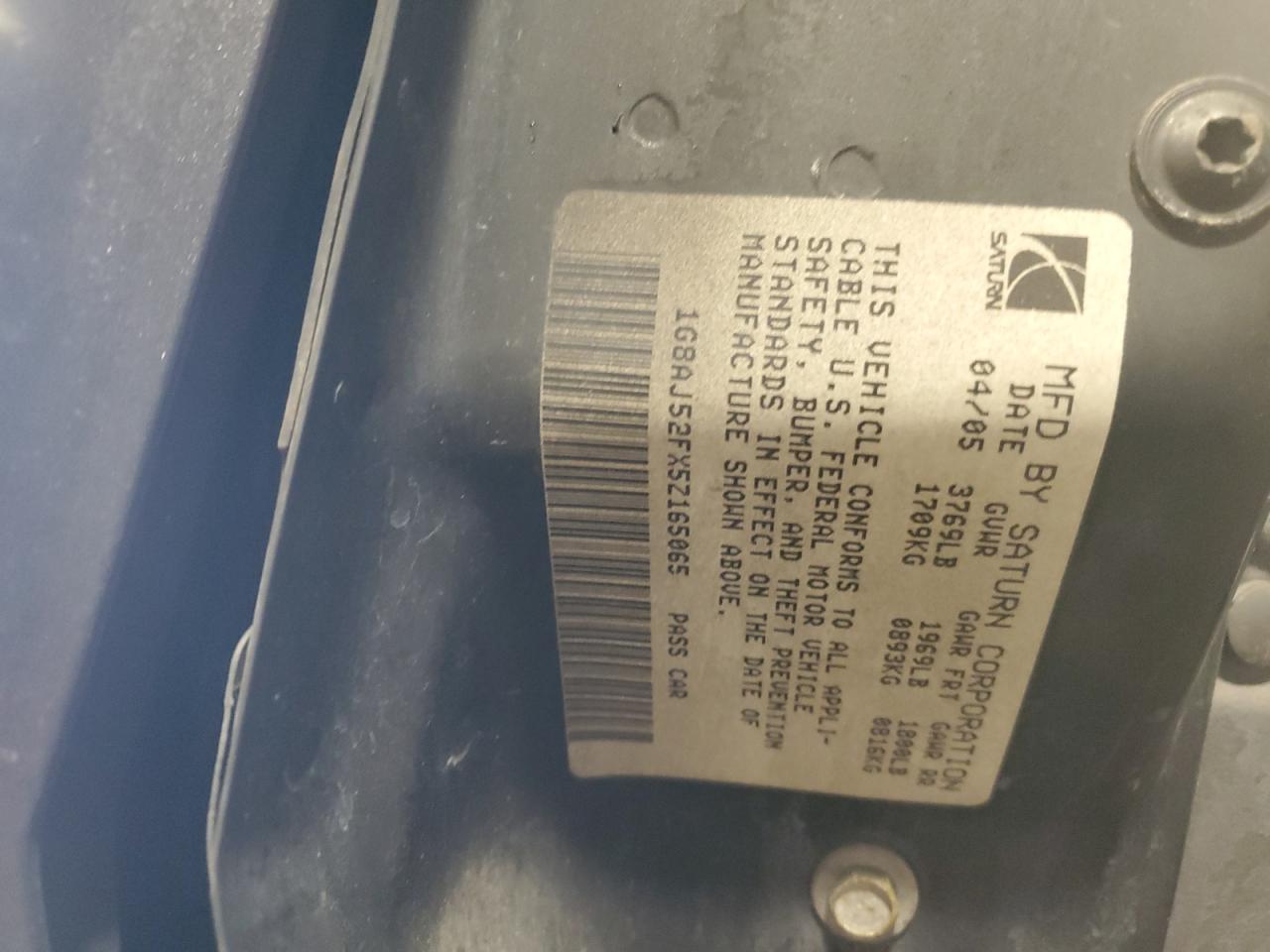 2004 Saturn ION - Image 12