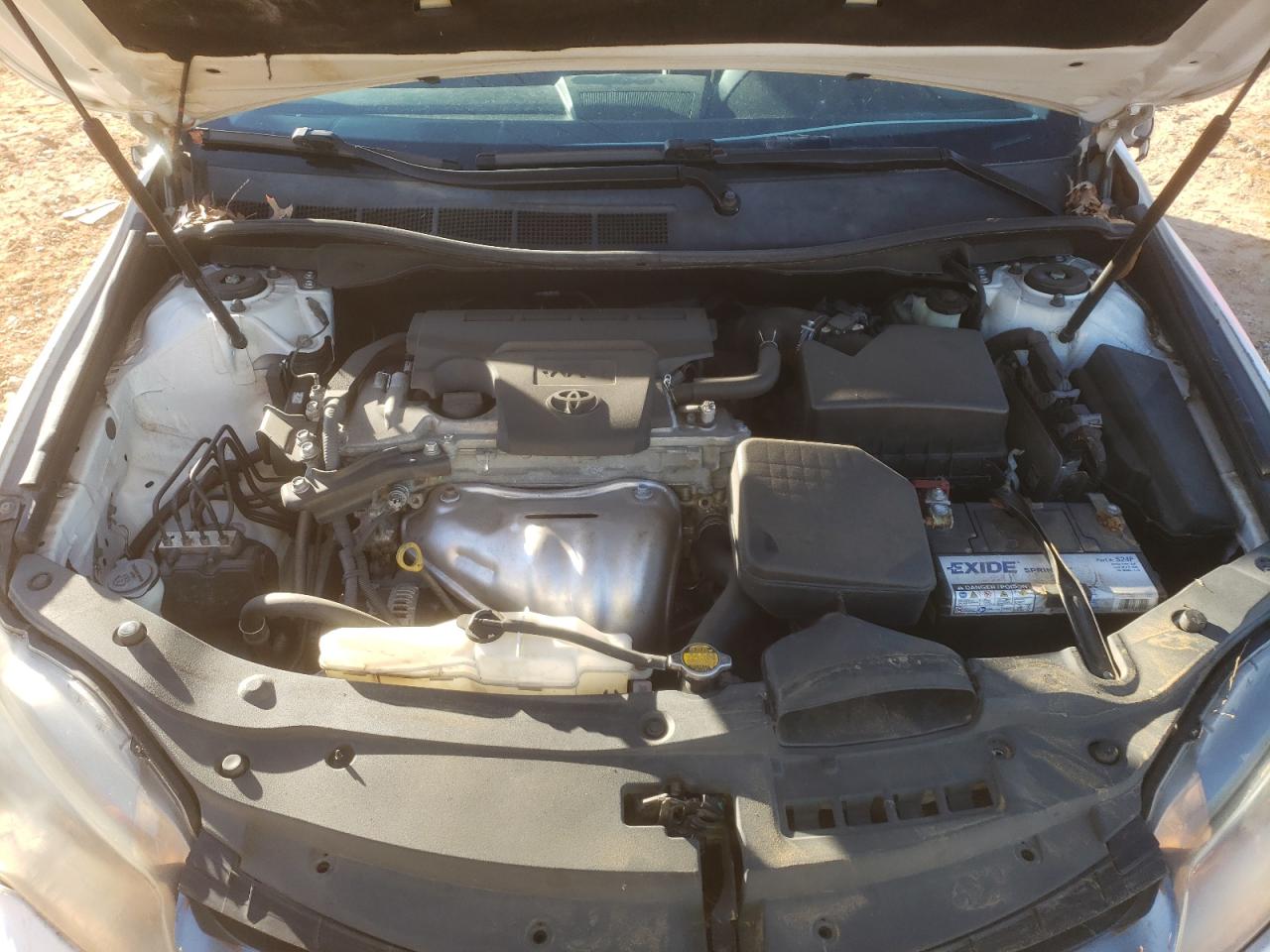 2015 Toyota Camry - Image 12