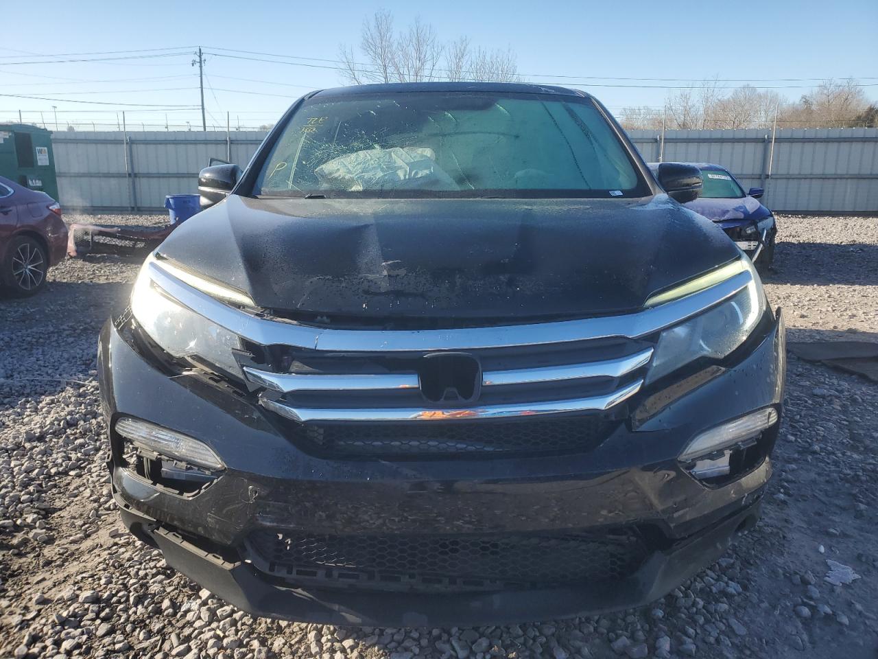 2017 Honda Pilot - Image 5