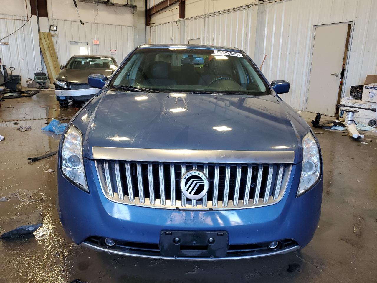 2010 Mercury Milan - Image 5
