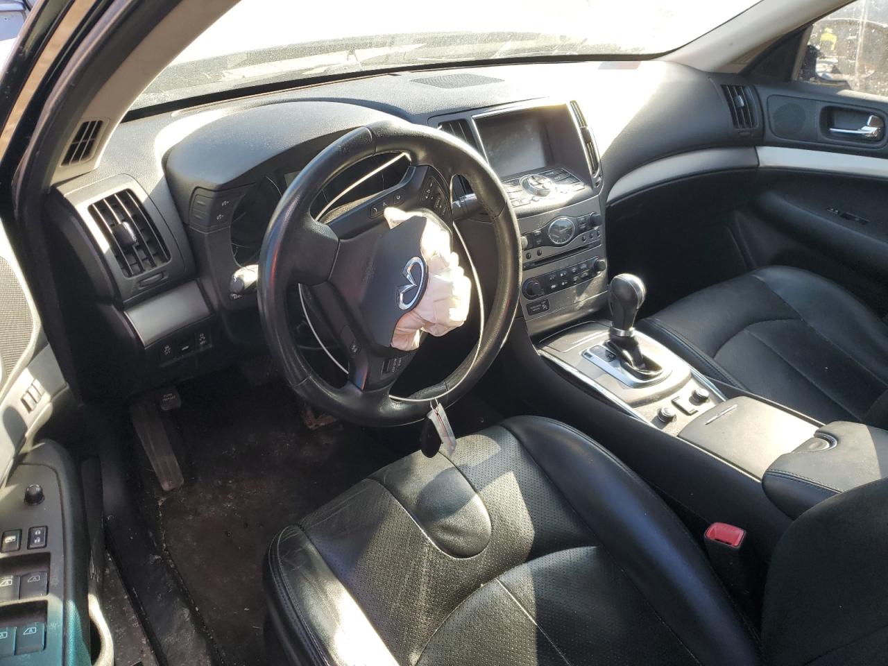 2013 Infiniti G - Image 8