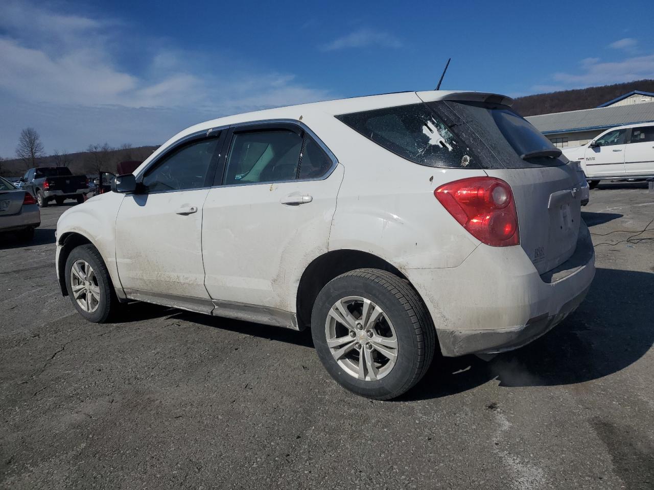 2014 Chevrolet Equinox - Image 2