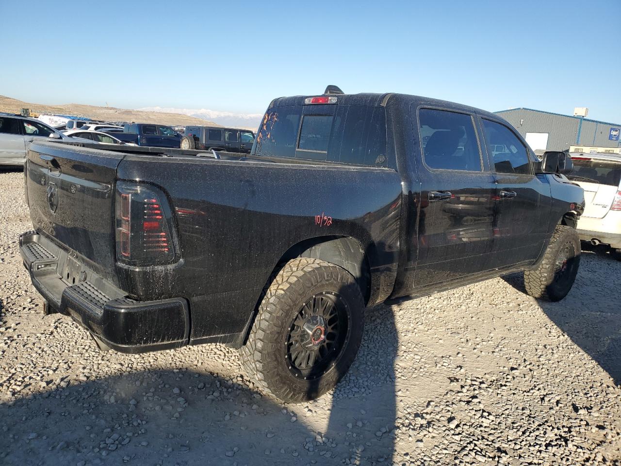 2019 RAM 1500 - Image 3