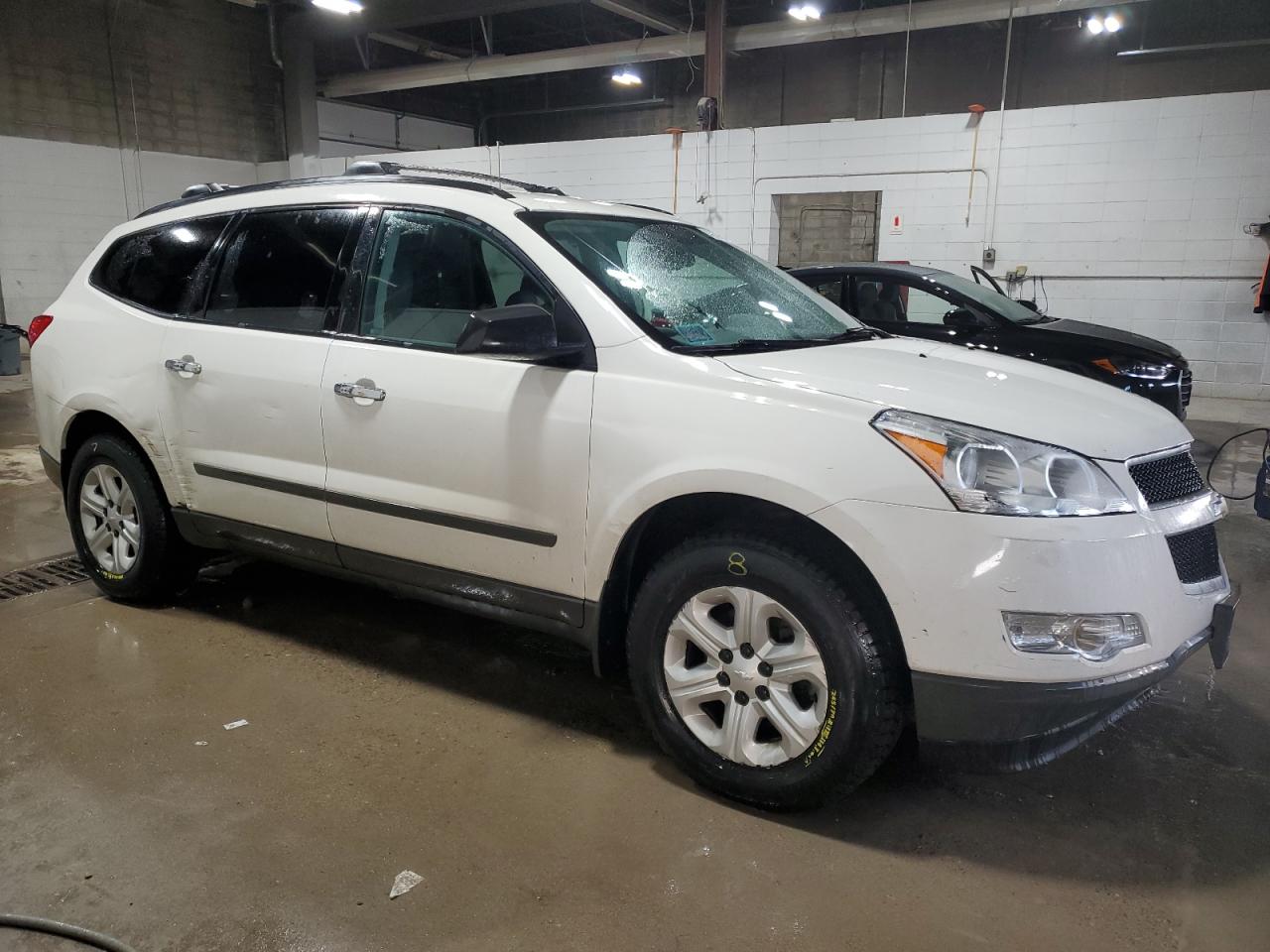 2012 Chevrolet Traverse - Image 4