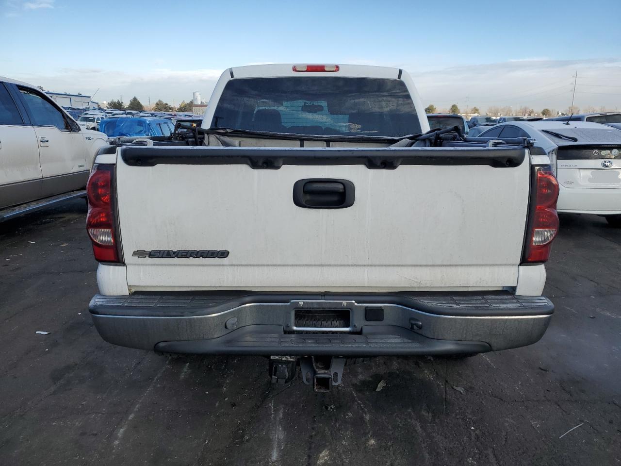2006 Chevrolet Silverado - Image 6