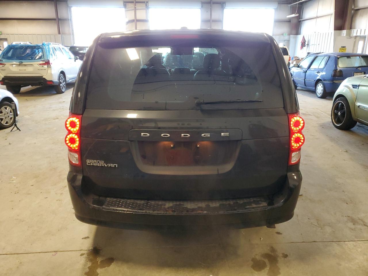 2016 Dodge Caravan - Image 6