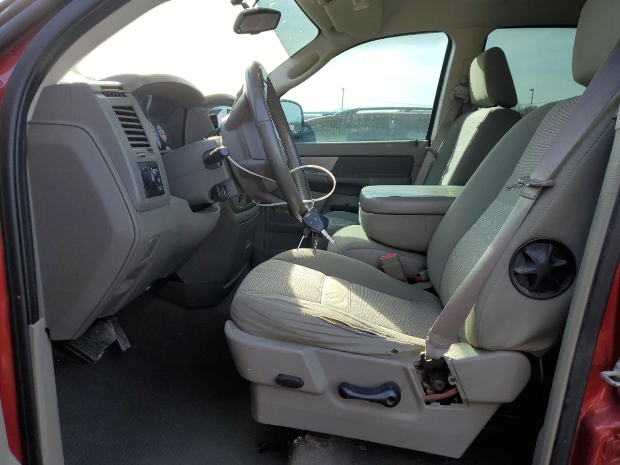 2008 Dodge RAM - Image 7
