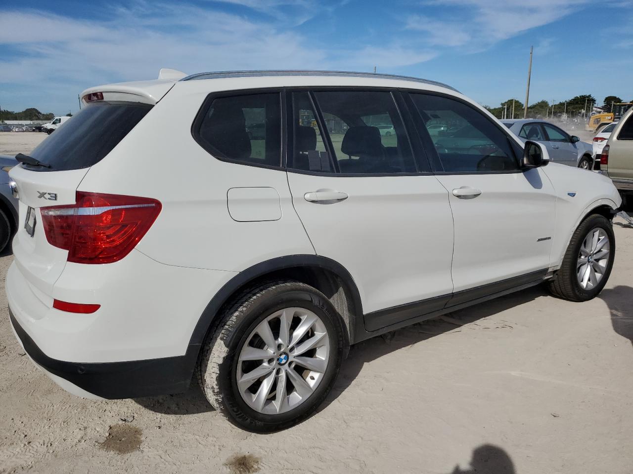 2017 BMW X3 - Image 3