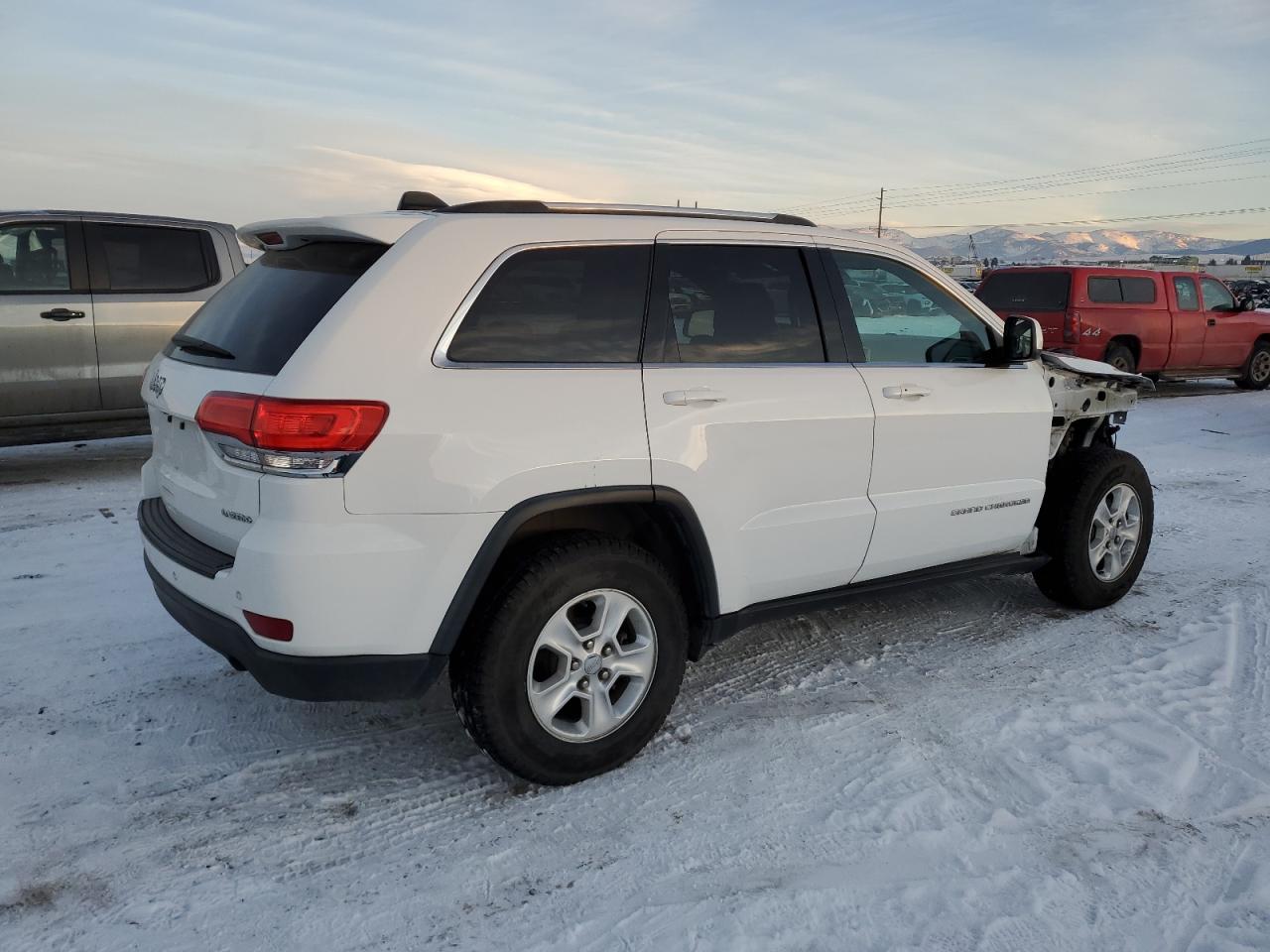 2016 Jeep Grand Cherokee - Image 3