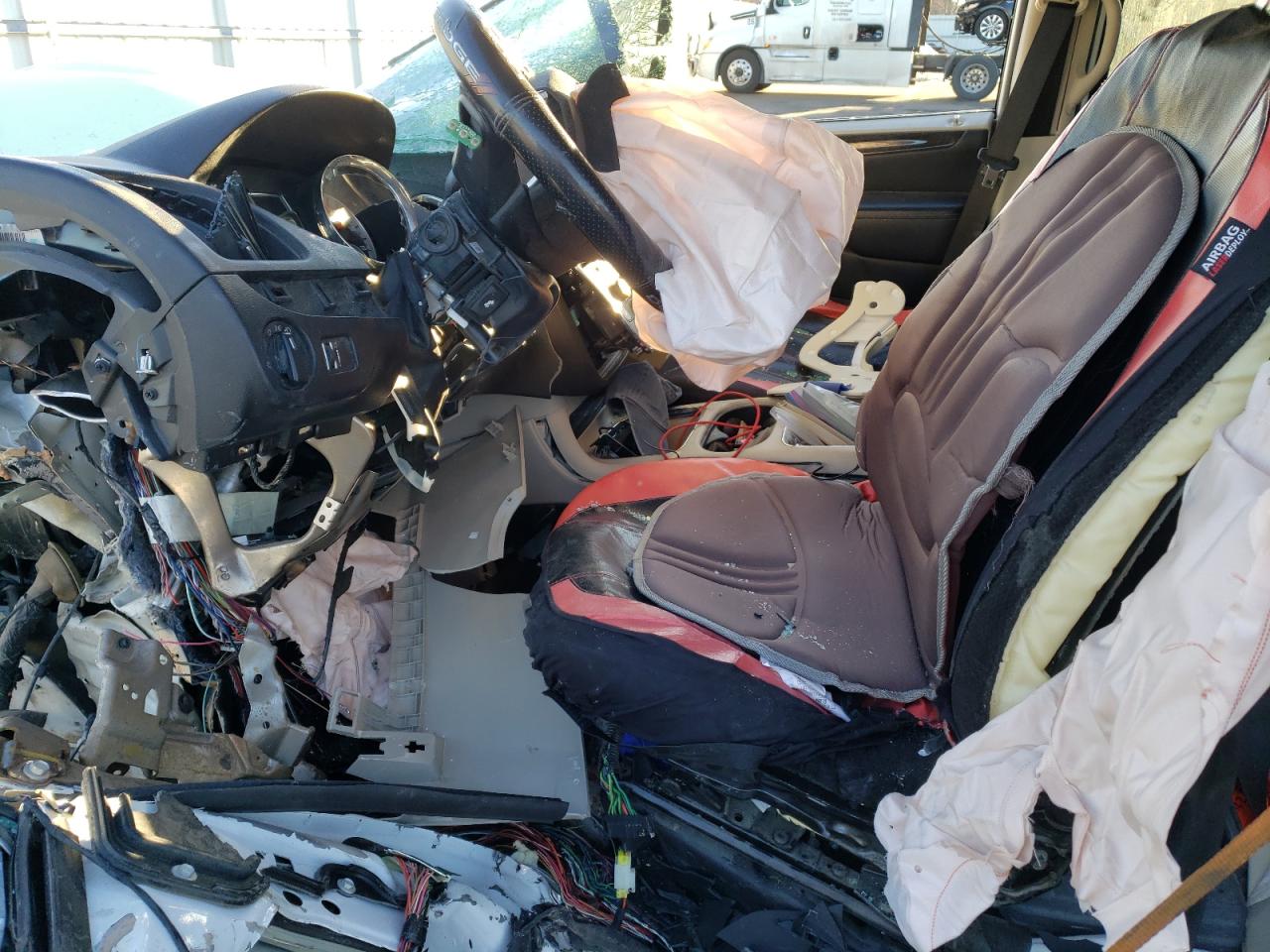 2013 Dodge Caravan - Image 7