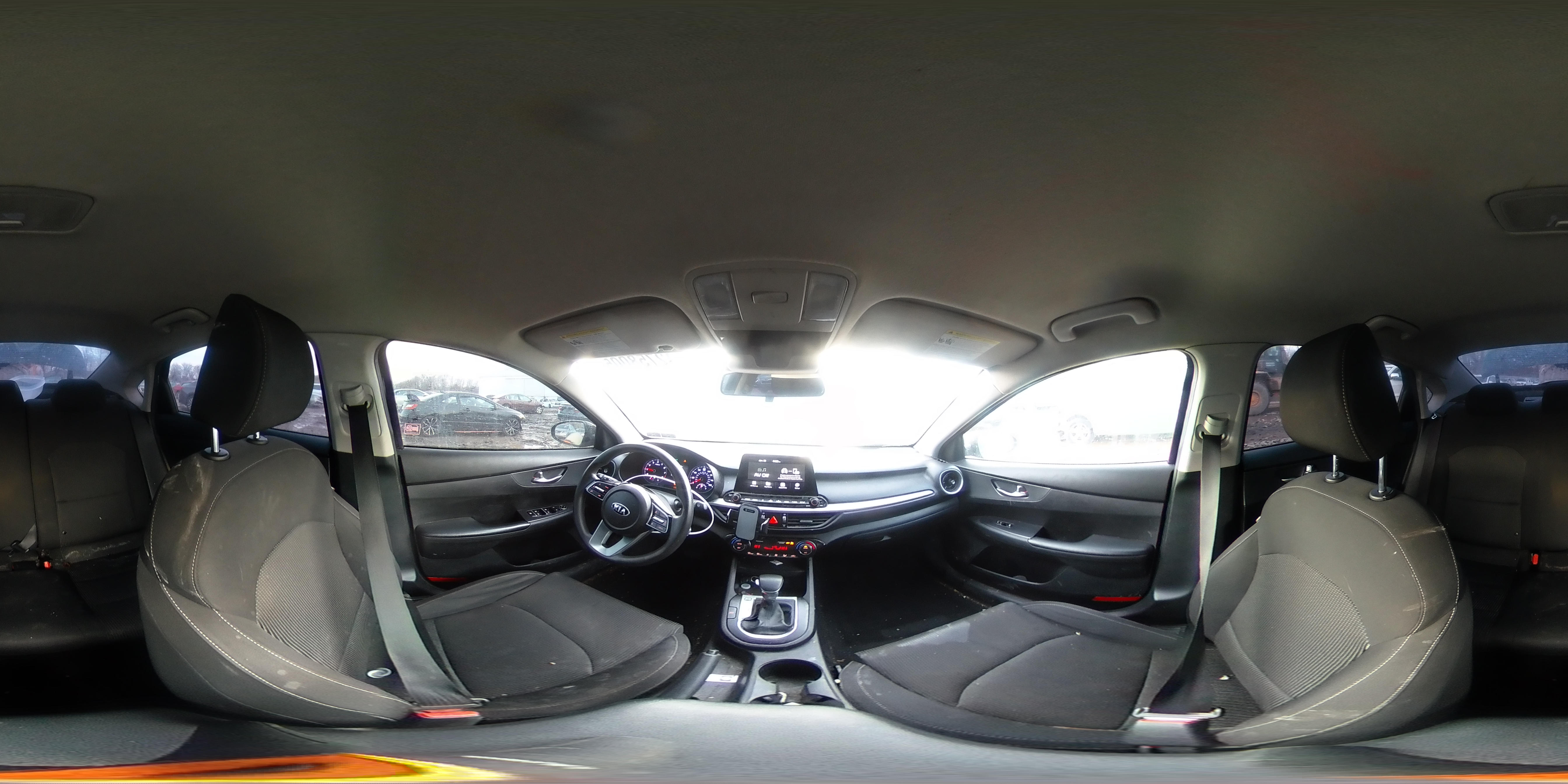 2019 Kia Forte - Image 13