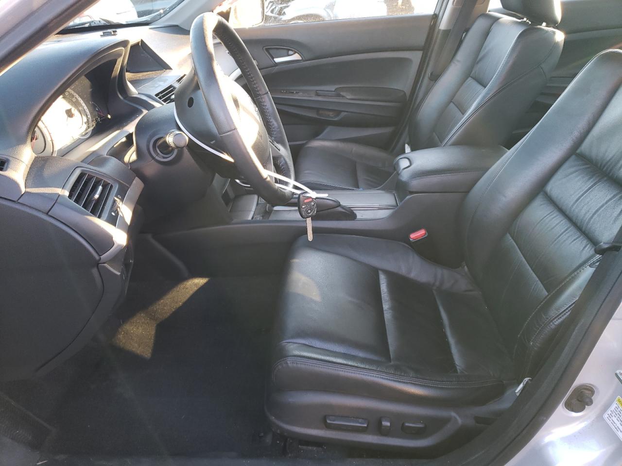 2012 Honda Accord - Image 7