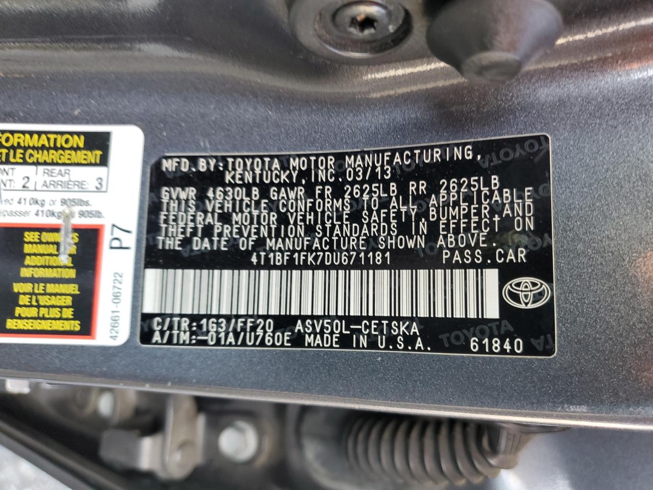 2013 Toyota Camry - Image 14