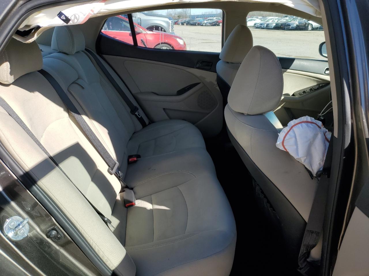 2015 Kia Optima - Image 10